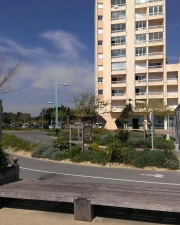 Les Sables D'or سان جان دي مونت